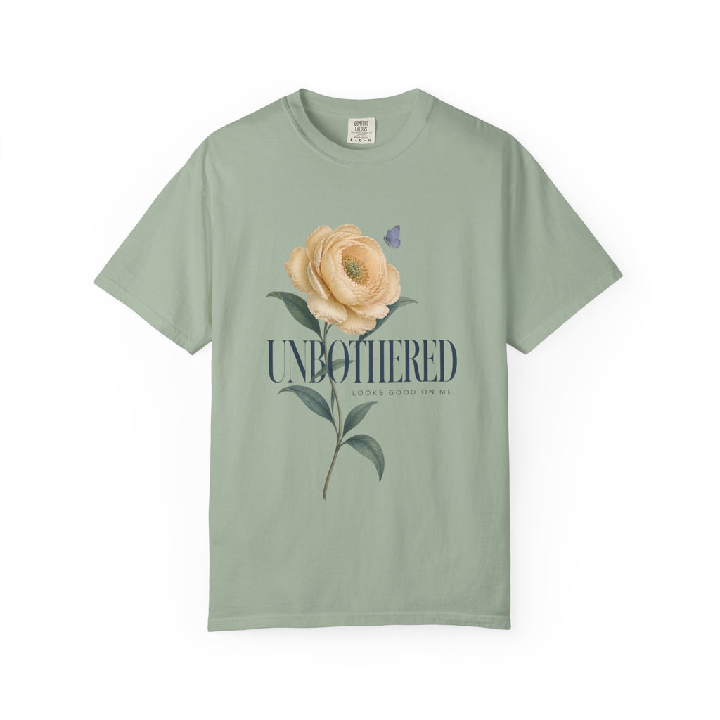 Unbothered Looks Good On Me. | Graphic T-Shirt