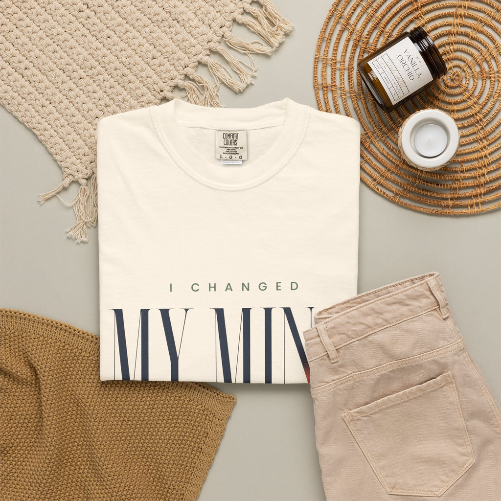 I Changed My Mind. It Suits Me. | Minimal Typography T-Shirt